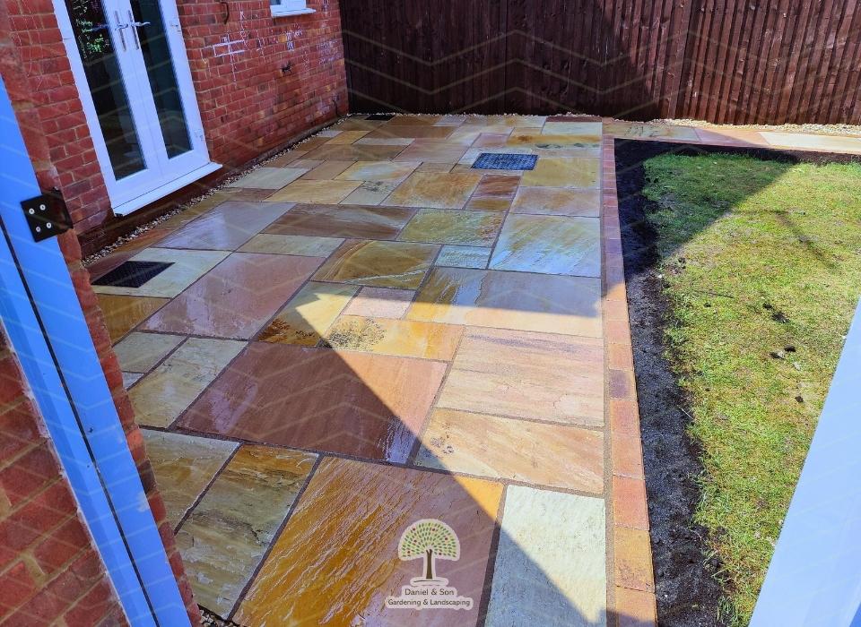 Patio and block paving edging